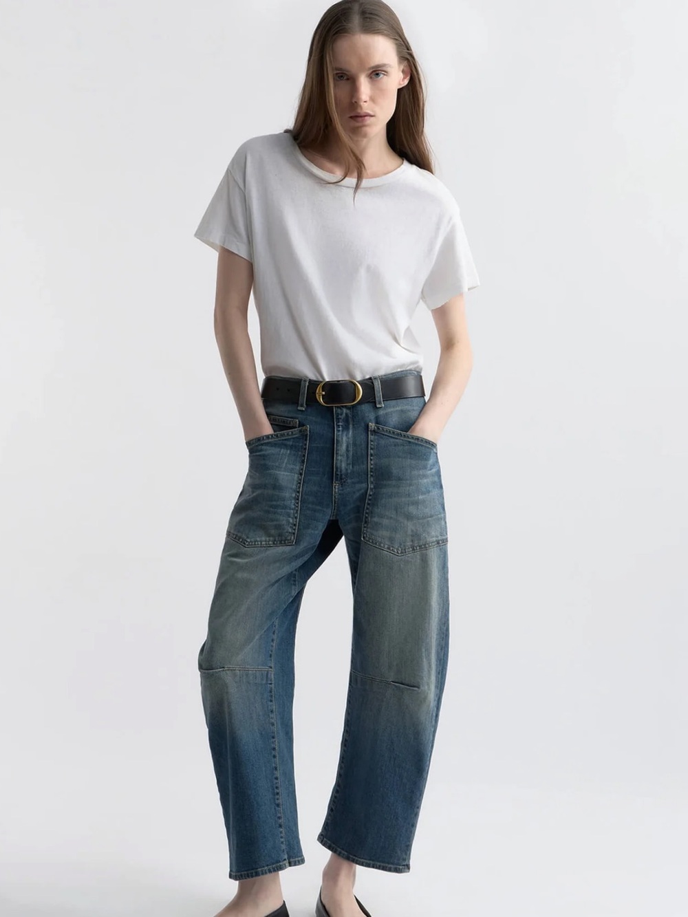 SHON JEAN
Mid-Rise Stretch Bow-Leg Denim
Classic Wash